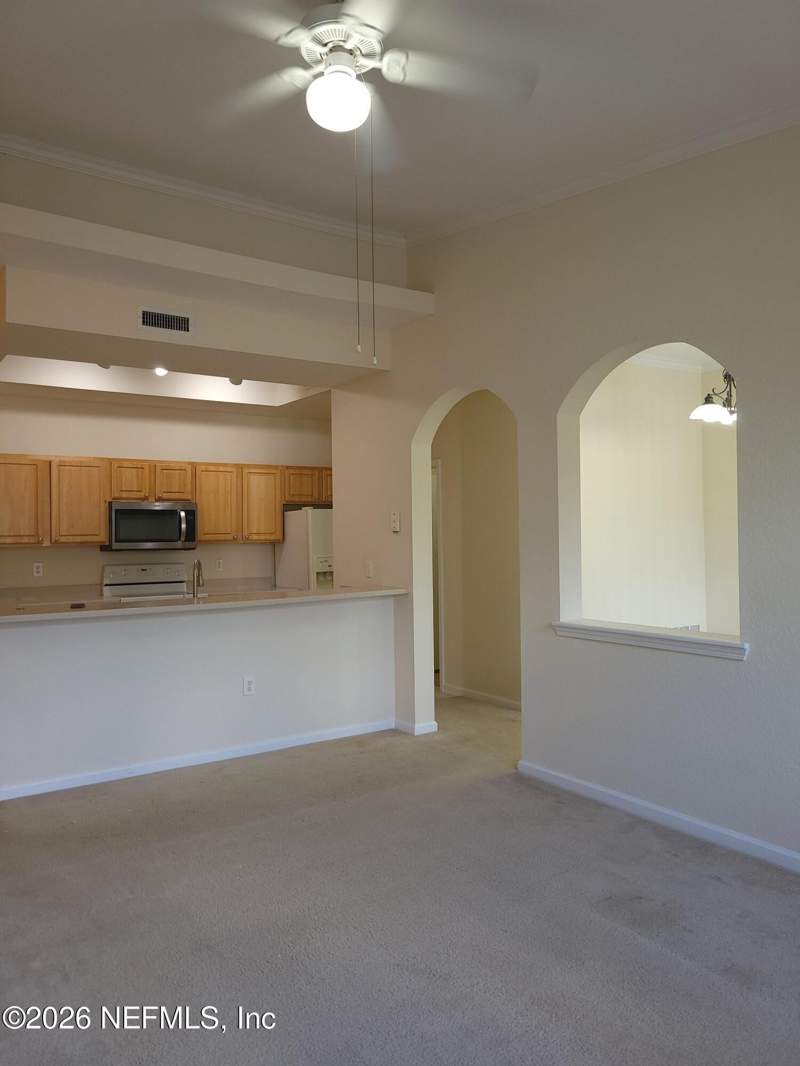 1 bedroom Condominium at 10075 Gate Parkway #1312, Atlantic Bch Parkway, Jacksonville — photo 5