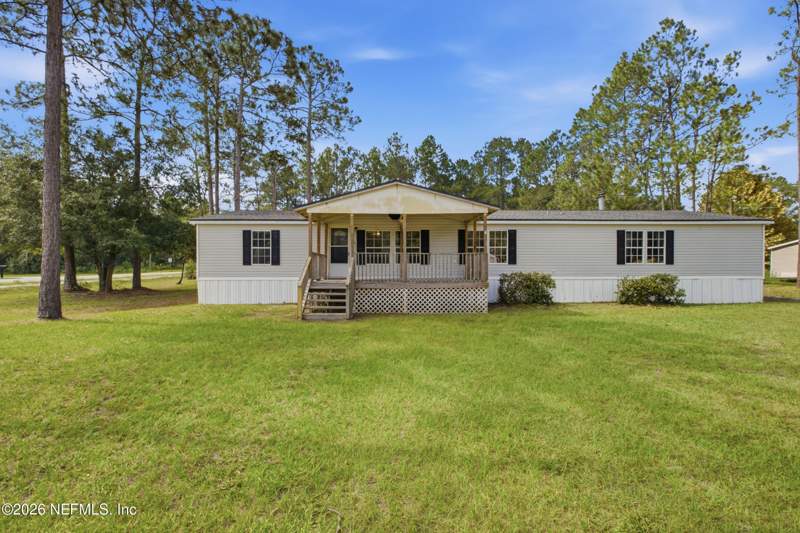 4 bedroom Mobile Home at 307 Horsetail Avenue, Jacksonville South, Middleburg — photo 3