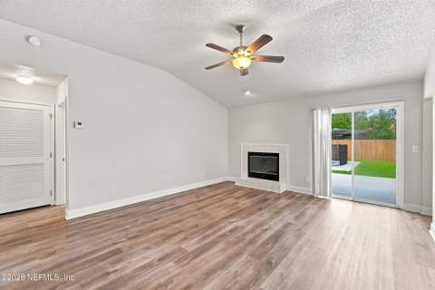 8965 Bridgecreek Drive, Jacksonville FL - photo 10 of 25