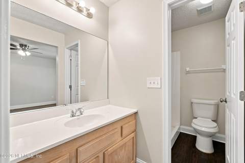 8965 Bridgecreek Drive, Jacksonville FL - photo 13 of 25