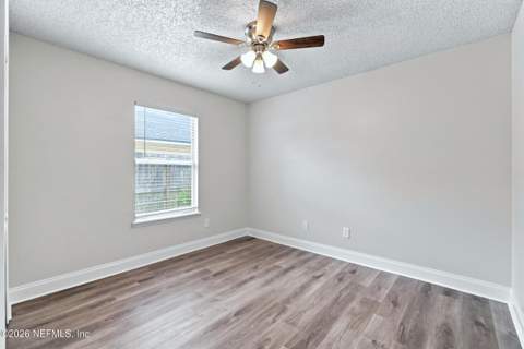 8965 Bridgecreek Drive, Jacksonville FL - photo 16 of 25
