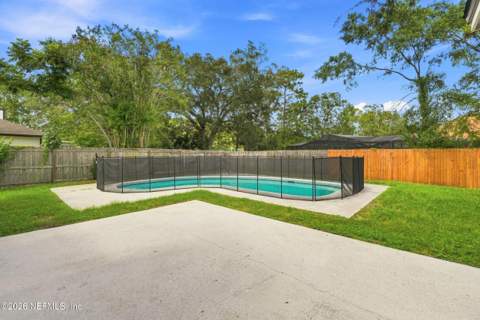 8965 Bridgecreek Drive, Jacksonville FL - photo 20 of 25