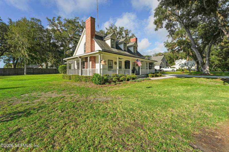 3 bedroom Single Family Residence at 1544 Community Point, Hollywood Forest, Fleming Island — photo 4
