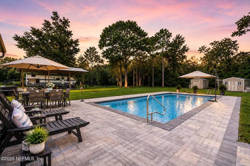 4 bedroom Single Family Residence at 1926 Friendly Place, Holly Oaks, Middleburg — photo 3