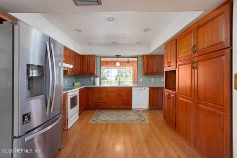 109 St Johns Boulevard, East Palatka FL - photo 11 of 39