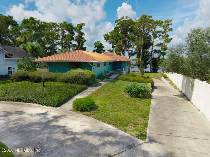 3 bedroom Single Family Residence at 109 St Johns Boulevard, Elgin Grove, East Palatka — photo 3