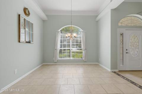 9174 Milton Drive, Jacksonville FL - photo 13 of 47