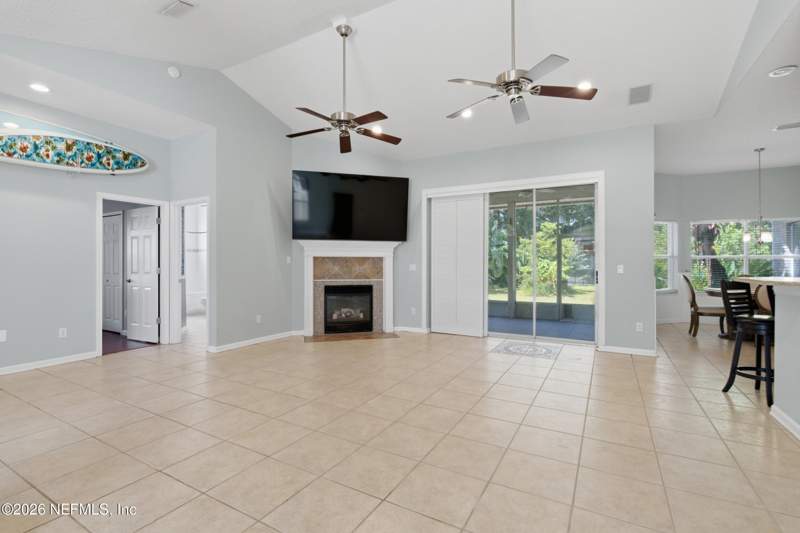 3 bedroom Single Family Residence at 9174 Milton Drive, Shell Bay, Jacksonville — photo 4