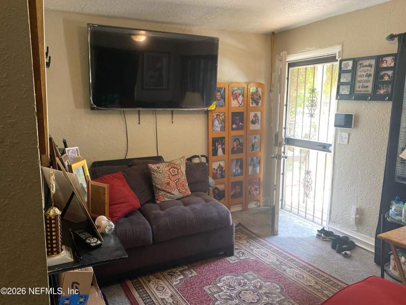 3 bedroom Single Family Residence at 1711 W 27th Street, Royal Terrace, Jacksonville — photo 2