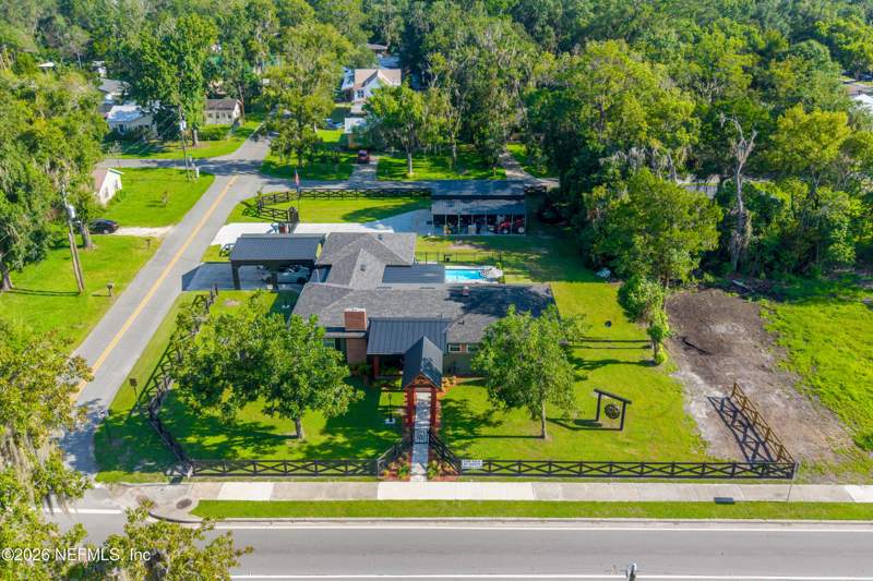 3 bedroom Single Family Residence at 675 W Madison Street, Gaskins Add To Strk, Starke — photo 5