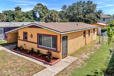 628 3rd Avenue, Jacksonville Beach FL - photo 6 of 37