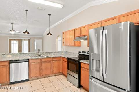 2671 Glenhaven Drive, Green Cove Springs FL - photo 7 of 22