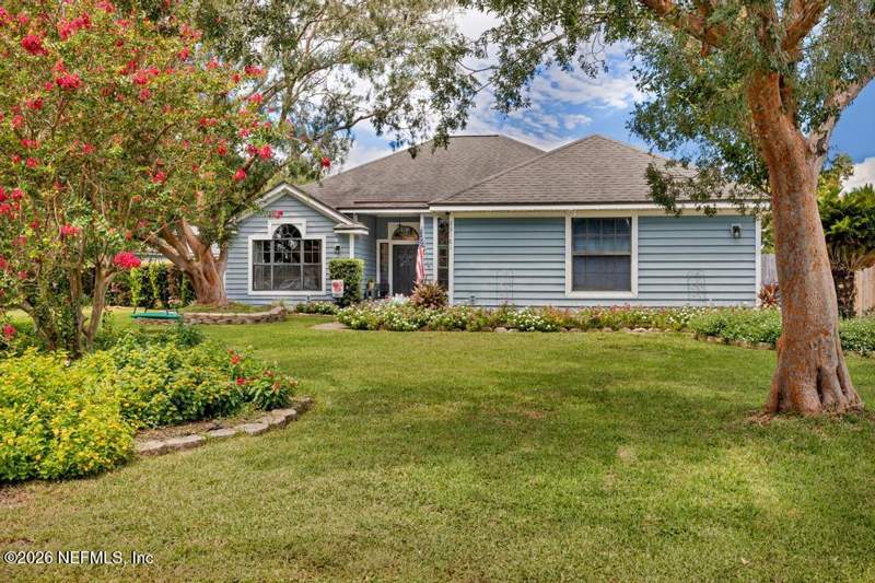 3 bedroom Single Family Residence at 13181 Staffordshire Drive, Greenfield Lakes, Jacksonville — photo 2