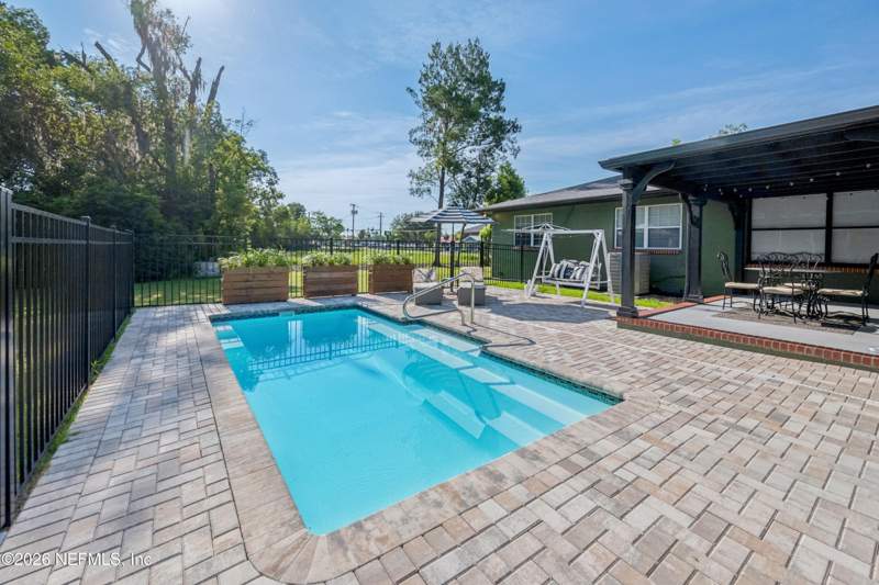 3 bedroom Single Family Residence at 675 W Madison Street, Gaskins Add To Strk, Starke — photo 4