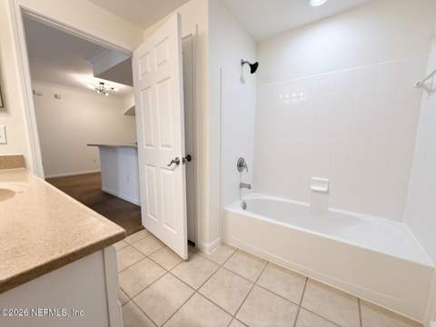 10075 Gate Parkway #1610, Jacksonville FL - photo 6 of 16