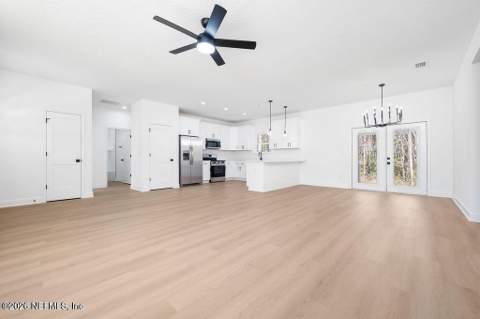 4538 Mayflower Street, Middleburg FL - photo 8 of 23