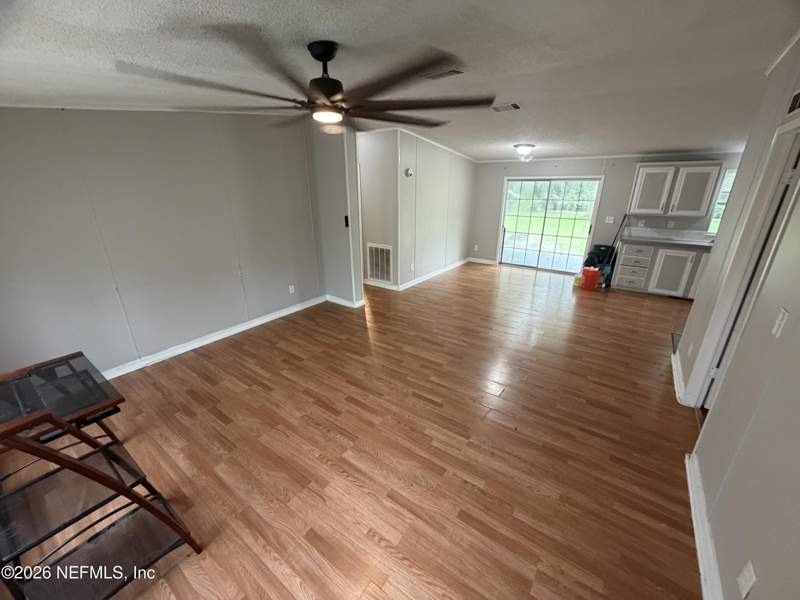 3 bedroom Manufactured Home at 4795 Dandelion Street, Jacksonville South, Middleburg — photo 4