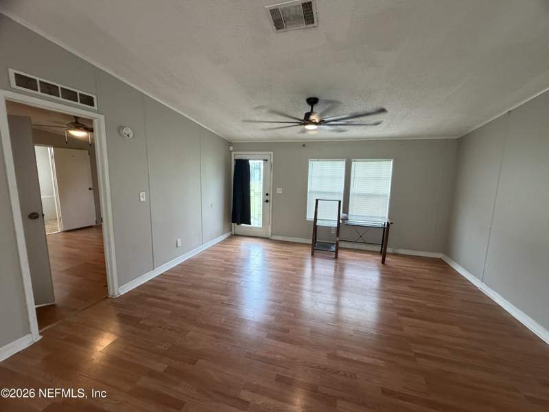 3 bedroom Manufactured Home at 4795 Dandelion Street, Jacksonville South, Middleburg — photo 5