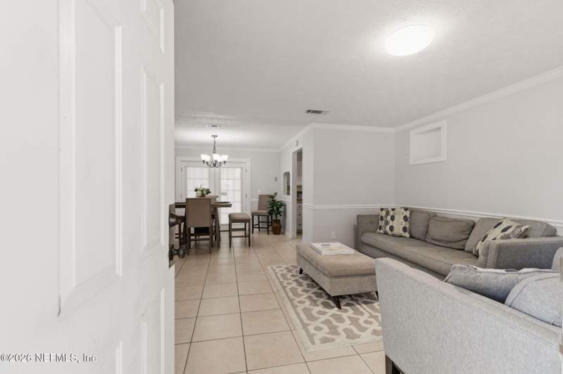 3 bedroom Single Family Residence at 7361 Wheat Road, Enchanted Park, Jacksonville — photo 5