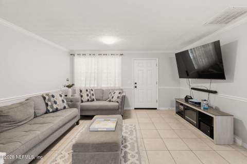 7361 Wheat Road, Jacksonville FL - photo 8 of 36