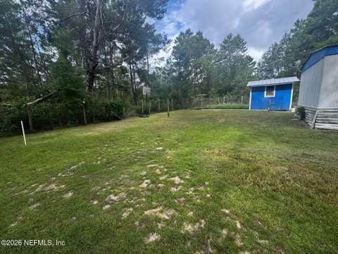 111 Ontario Street, Interlachen FL - photo 21 of 24