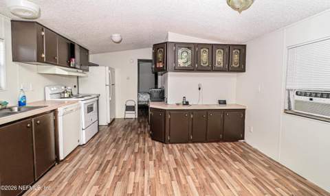 11824 Faye Road, Macclenny FL - photo 9 of 28