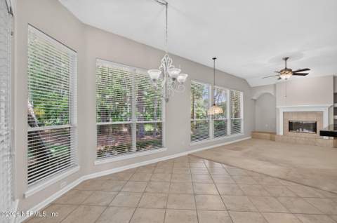 7891 Timberlin Park Boulevard, Jacksonville FL - photo 16 of 93