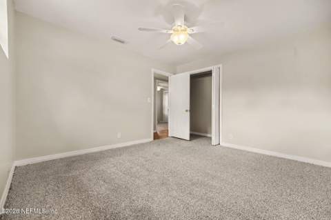 7257 Elvia Drive, Jacksonville FL - photo 17 of 32