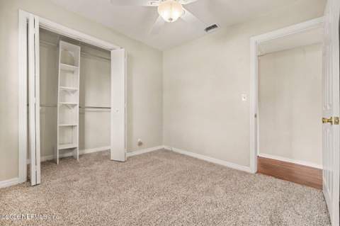 7257 Elvia Drive, Jacksonville FL - photo 22 of 32
