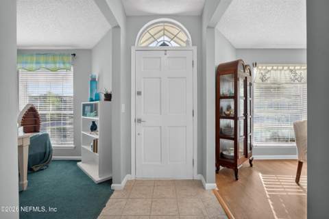 4556 Shaky Leaf Lane, Jacksonville FL - photo 6 of 45