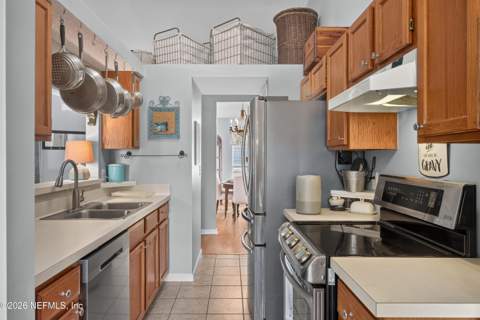 4556 Shaky Leaf Lane, Jacksonville FL - photo 23 of 45