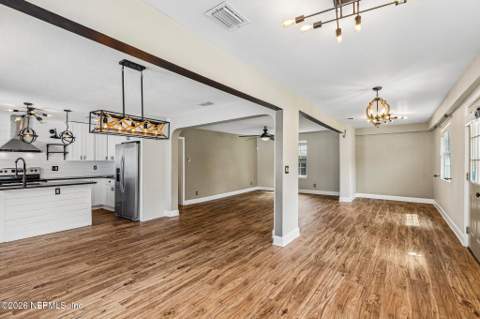 1075 Nelson Street, Jacksonville FL - photo 15 of 45