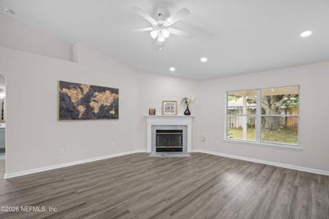 12193 Captiva Bluff Road, Jacksonville FL - photo 12 of 48