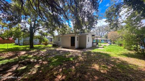 5525 Mahalia Drive, Jacksonville FL - photo 8 of 14