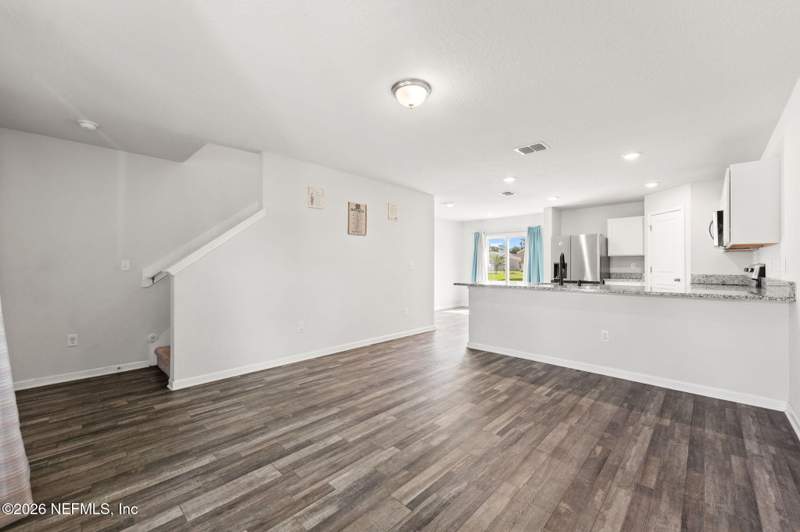 4 bedroom Single Family Residence at 559 Heritage Crossing, Heritage Oaks, Macclenny — photo 5