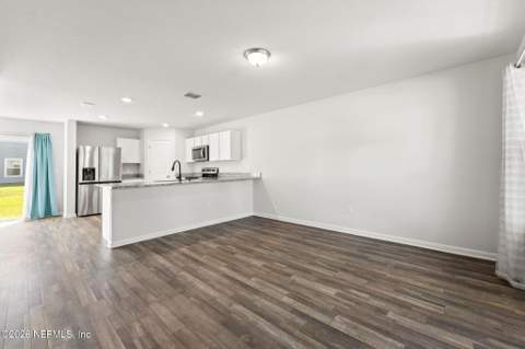 559 Heritage Crossing, Macclenny FL - photo 6 of 20