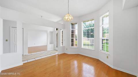 8115 Winding Vine Court, Jacksonville FL - photo 11 of 68