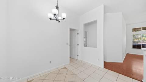 8115 Winding Vine Court, Jacksonville FL - photo 15 of 68