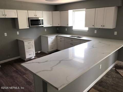 4367 SE 2nd Avenue, Keystone Heights FL - photo 8 of 25