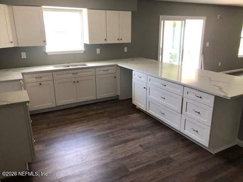 4367 SE 2nd Avenue, Keystone Heights FL - photo 10 of 25