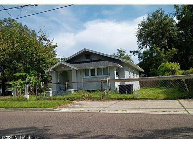 3 bedroom Single Family Residence at 1602 W 33rd Street, Royal Terrace, Jacksonville — photo 2