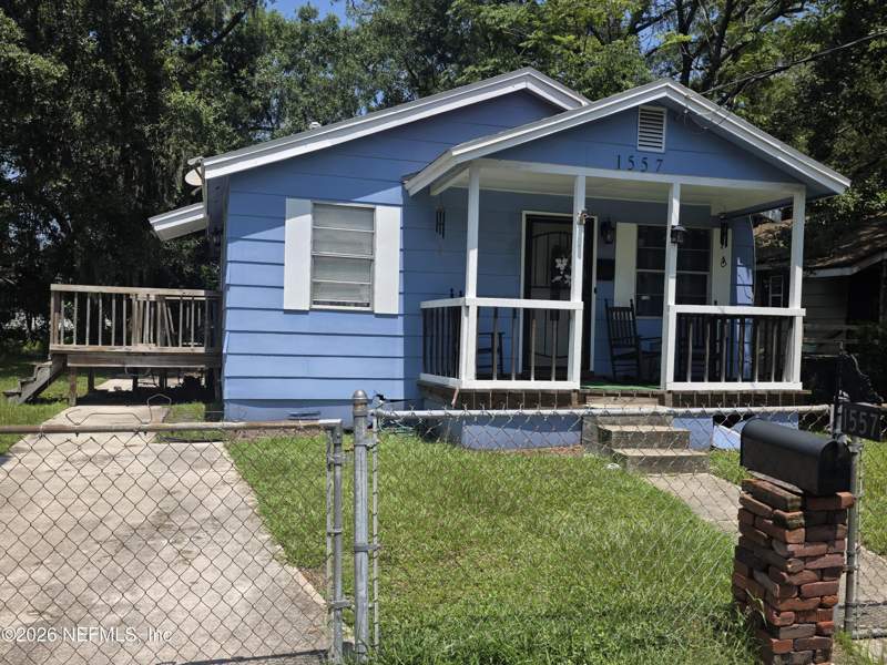 3 bedroom Single Family Residence at 1557 W 1st Street, Smiths Allotment, Jacksonville — photo 2