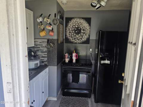 1557 W 1st Street, Jacksonville FL - photo 6 of 6