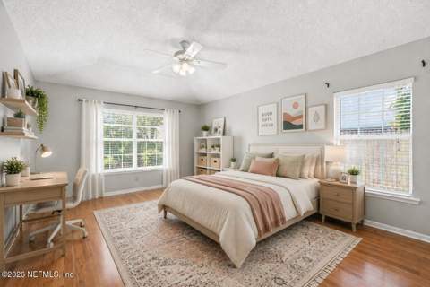 2142 Forest Gate Drive, Jacksonville FL - photo 20 of 35