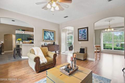 10322 Hamlet Glen Drive, Jacksonville FL - photo 11 of 41