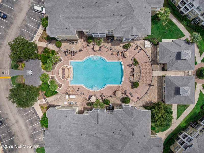 2 bedroom Condominium at 8290 Gate Parkway #1014, Gardens Of Bridgehampton, Jacksonville — photo 5