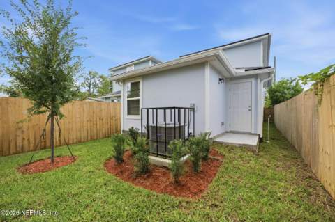 7654 Eaton Avenue, Jacksonville FL - photo 24 of 25