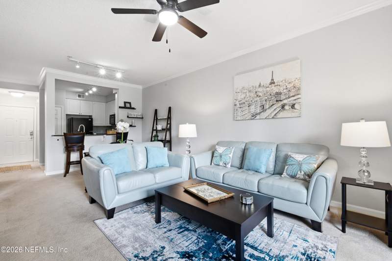 1 bedroom Condominium at 8539 Gate Parkway #9107, Villa Medici, Jacksonville — photo 2