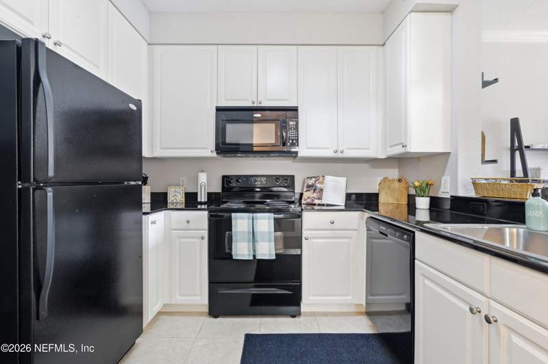 1 bedroom Condominium at 8539 Gate Parkway #9107, Villa Medici, Jacksonville — photo 5