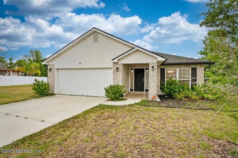 4 bedroom Single Family Residence at 7271 Gateway Court, Magnolia Meadows, Jacksonville — photo 3